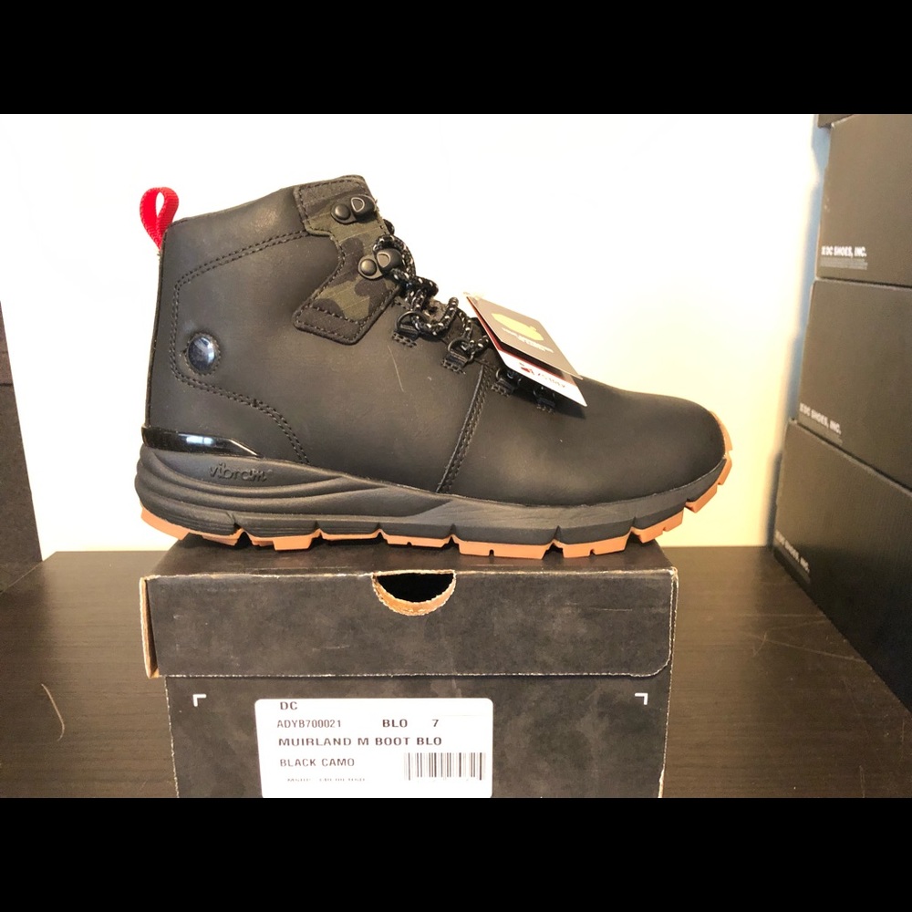 DC Muirland Men’s Size 7 New in Box